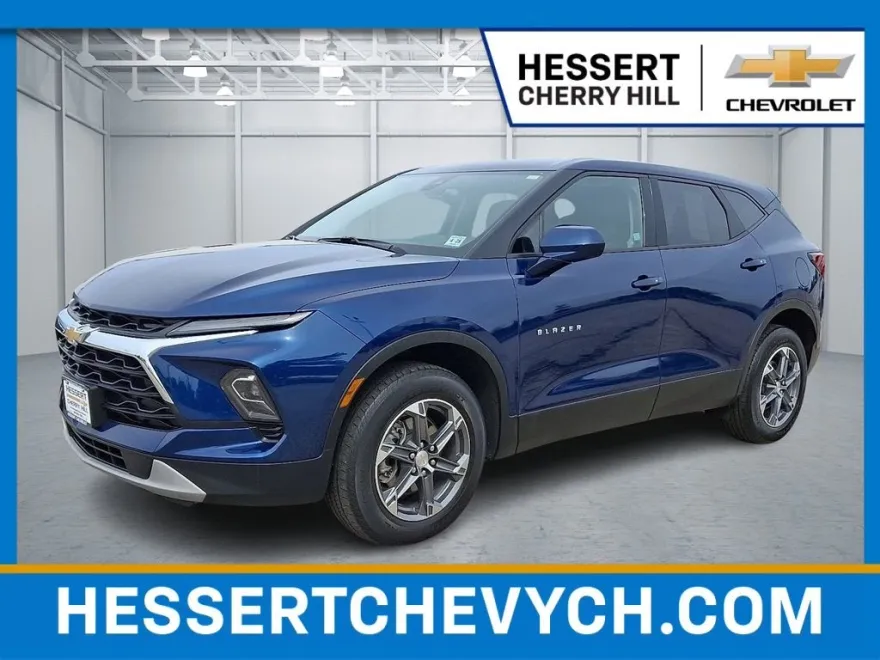 2023 Chevrolet Blazer 2LT photo 1