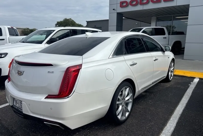 2019 Cadillac XTS Premium Luxury photo 1