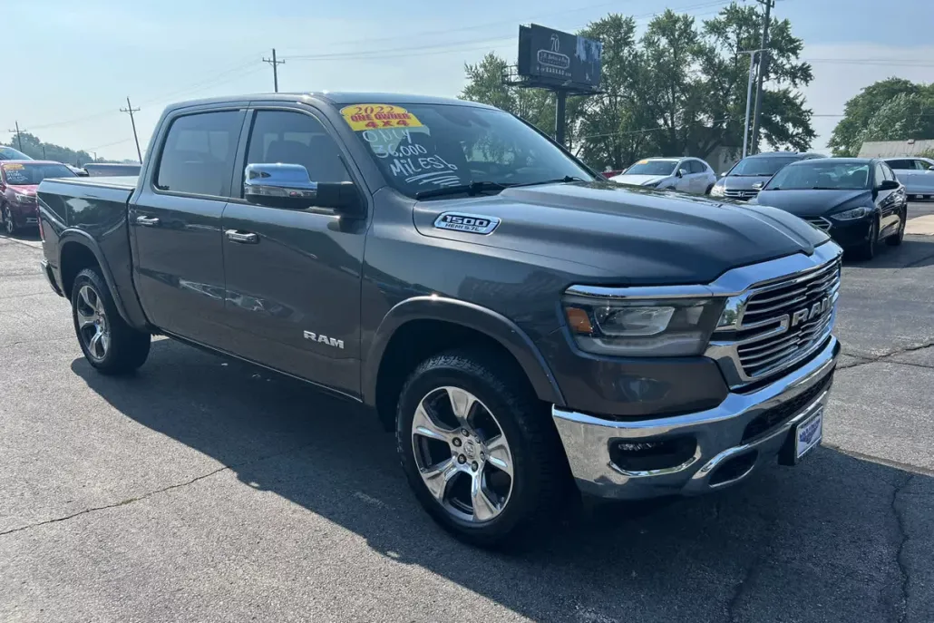 2022 Ram 1500 Laramie photo 1
