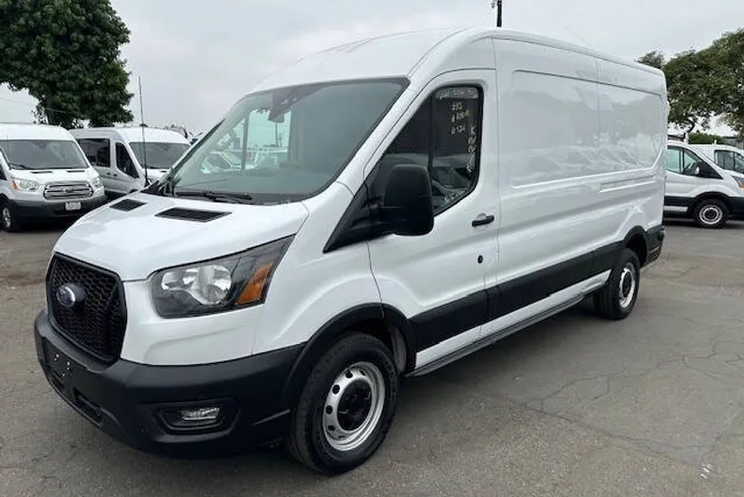 2021 Ford Transit Cargo Van photo 1