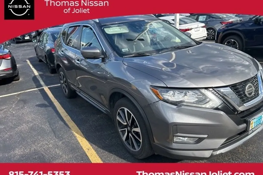 2019 Nissan Rogue SL photo 1