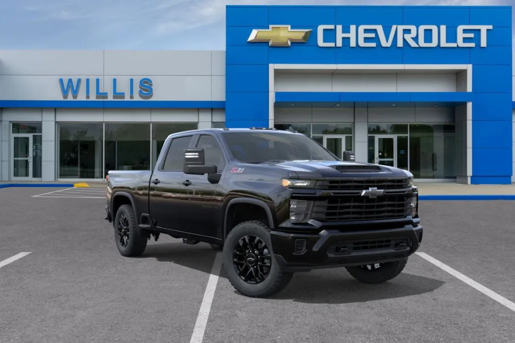 2026 Chevrolet Silverado 2500HD Custom photo 1