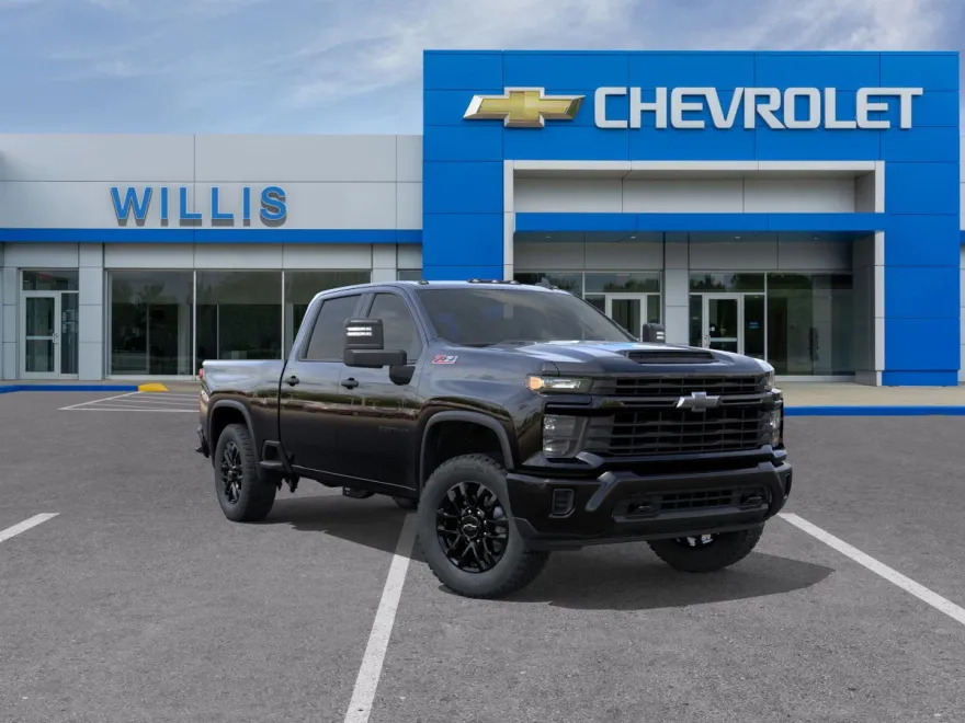 2026 Chevrolet Silverado 2500HD Custom photo 1