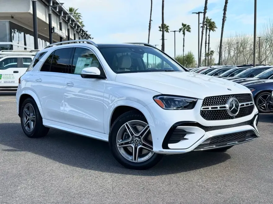 2025 Mercedes Benz GLE 580 4MATIC photo 1