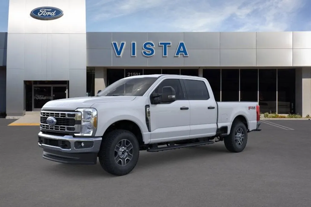 2025 Ford F-250 XLT photo 1