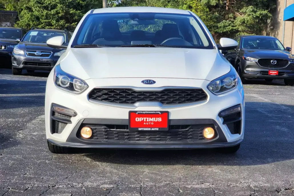 2021 Kia Forte FE photo 1