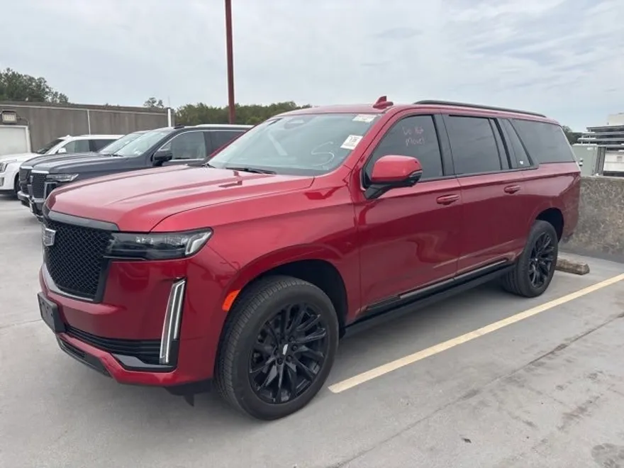 2023 Cadillac Escalade ESV Sport Platinum photo 1