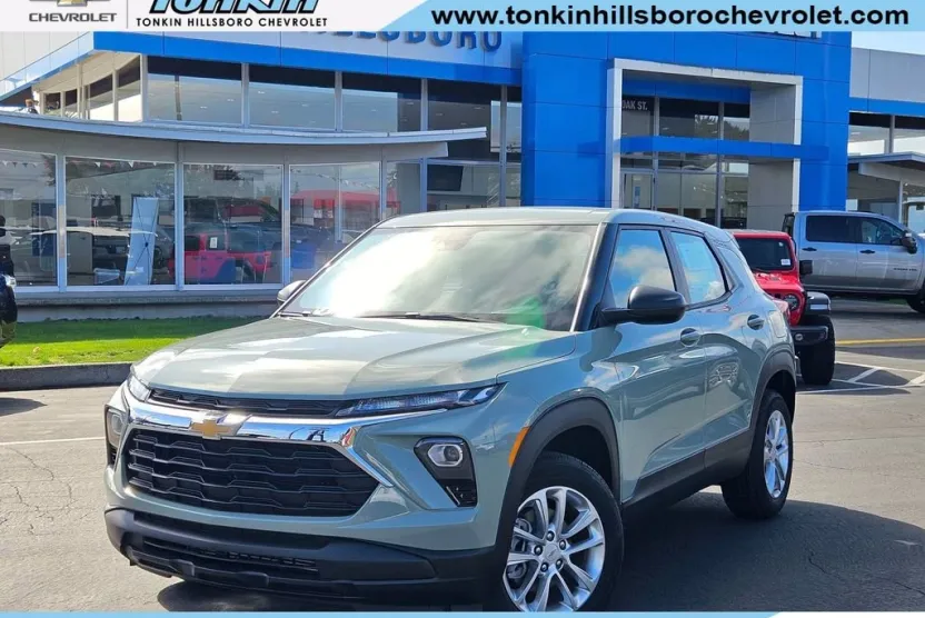 2026 Chevrolet Trailblazer LS photo 1