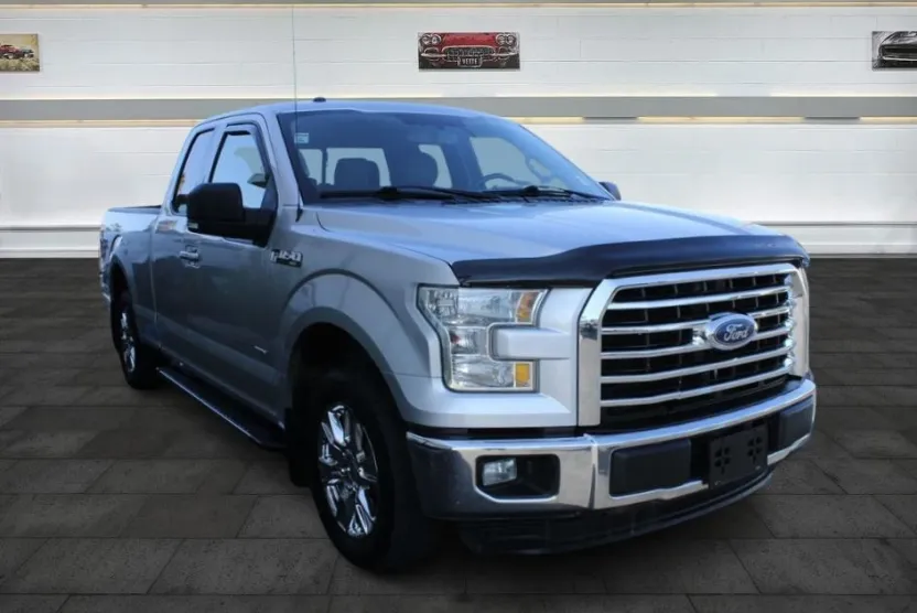2016 Ford F-150 XLT photo 1