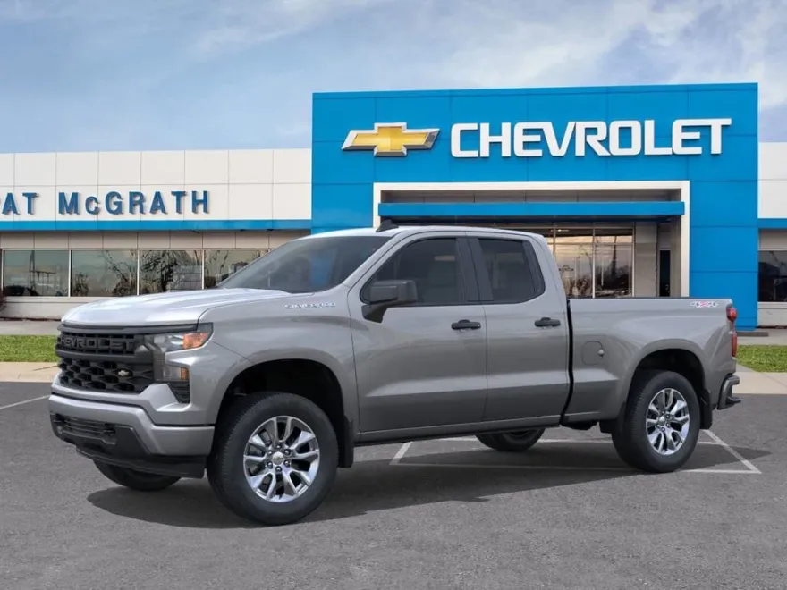 2026 Chevrolet Silverado 1500 Custom photo 1