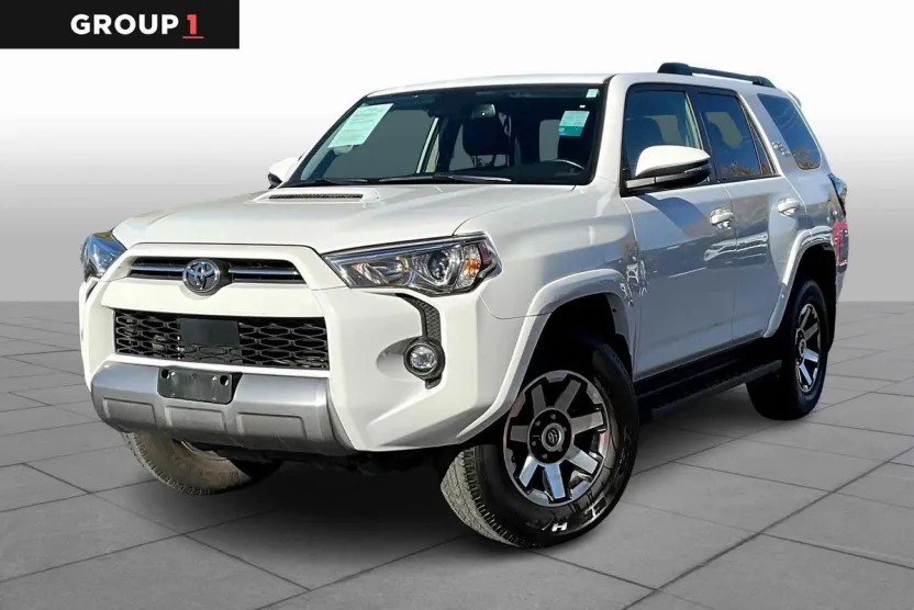 2024 Toyota 4Runner TRD Off-Road Premium photo 1