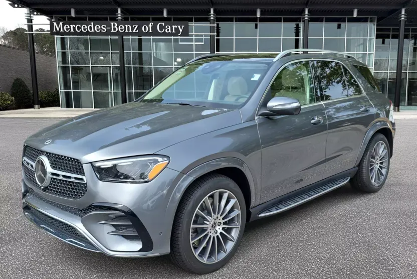 2026 Mercedes Benz GLE 450 4MATIC photo 1