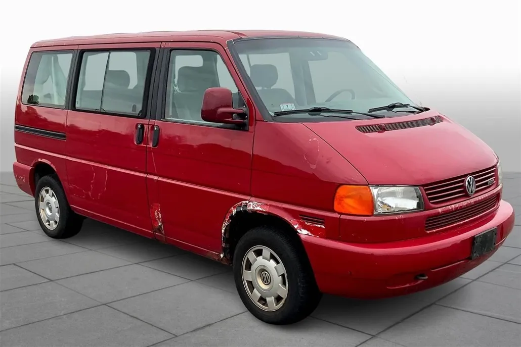 1999 Volkswagen EuroVan MV photo 1