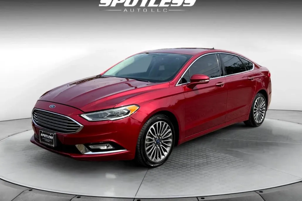 2017 Ford Fusion SE photo 1