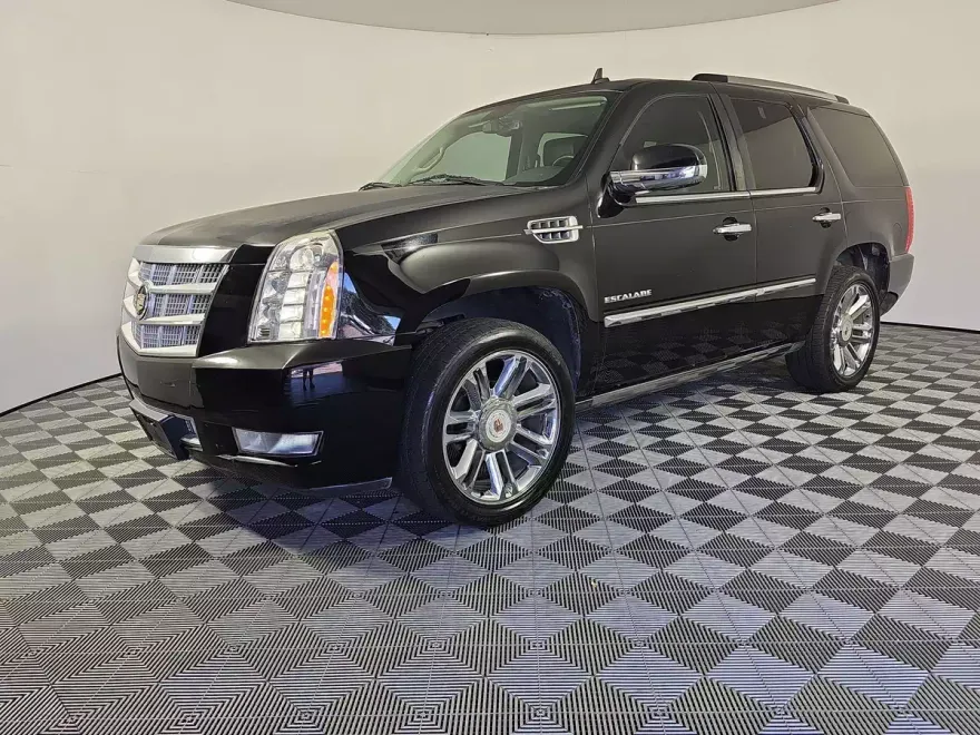 2013 Cadillac Escalade Platinum photo 1