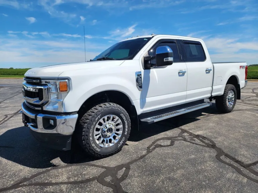 2020 Ford F-250 XLT photo 1