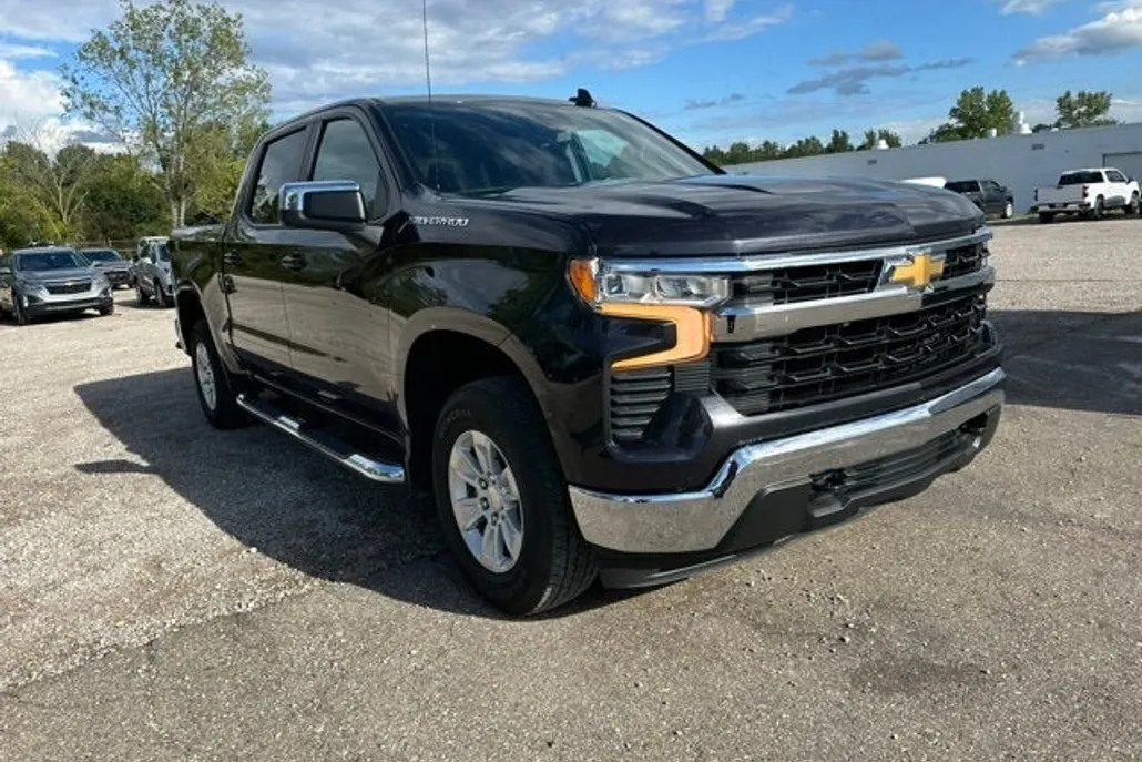 2022 Chevrolet Silverado 1500 LT1 photo 1