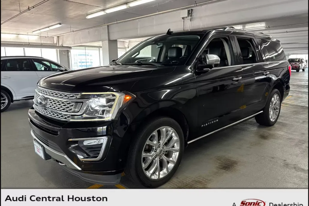 2018 Ford Expedition MAX Platinum photo 1