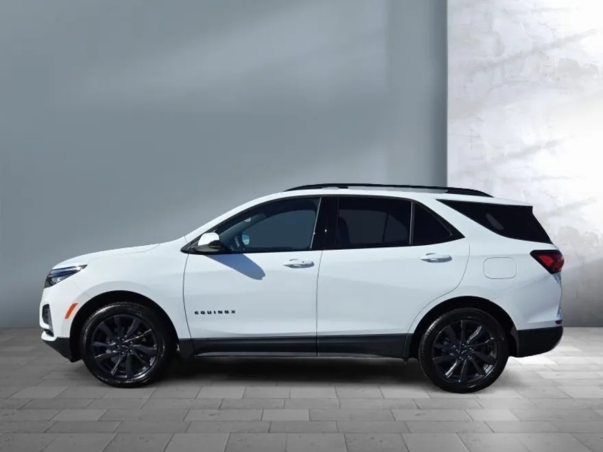 2024 Chevrolet Equinox RS photo 1