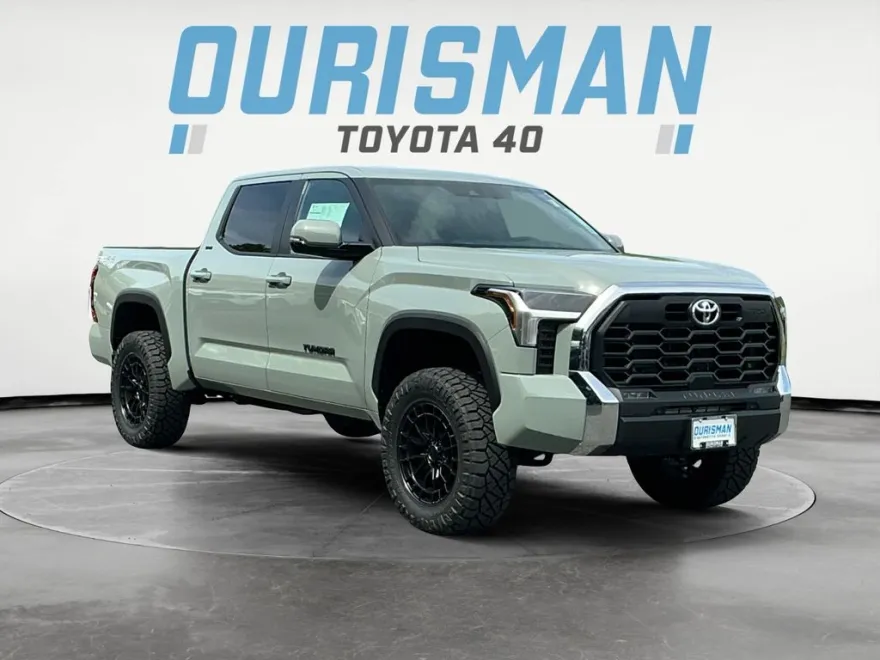2025 Toyota Tundra SR5 photo 1