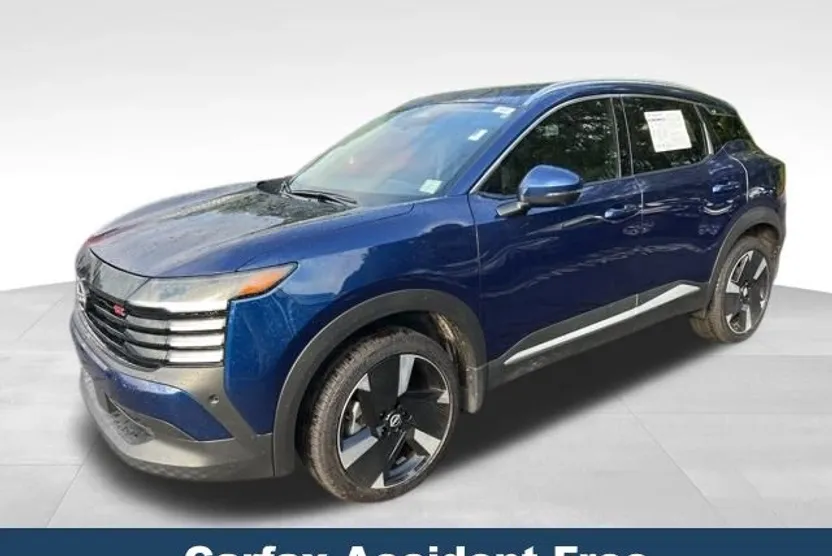2025 Nissan Kicks SR photo 1