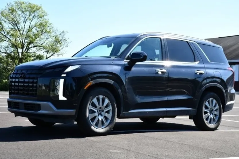 2025 Hyundai Palisade SEL photo 1