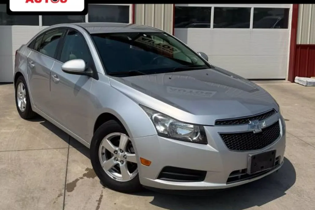 2014 Chevrolet Cruze photo 1