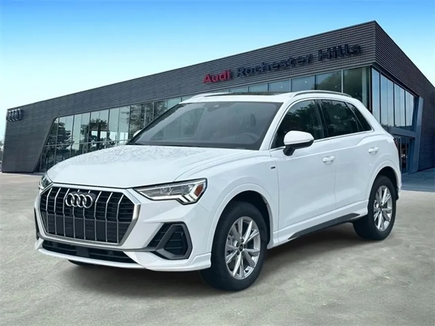 2025 Audi Q3 S line Premium photo 1