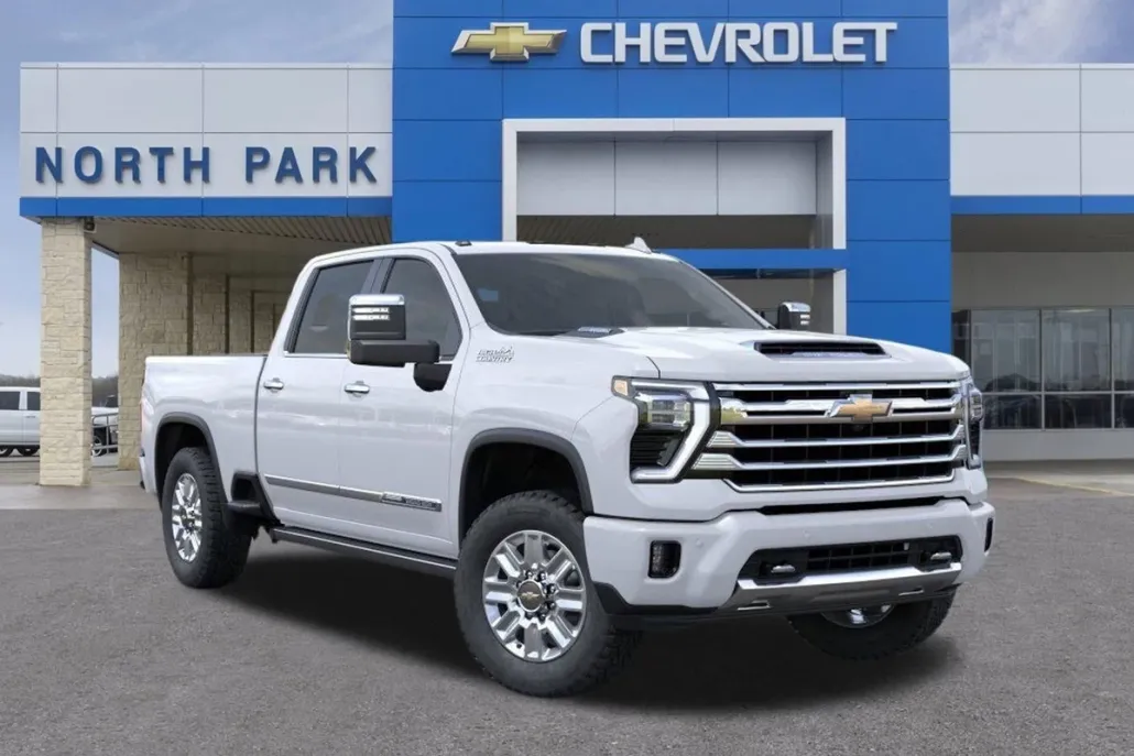 2026 Chevrolet Silverado 2500HD High Country photo 1