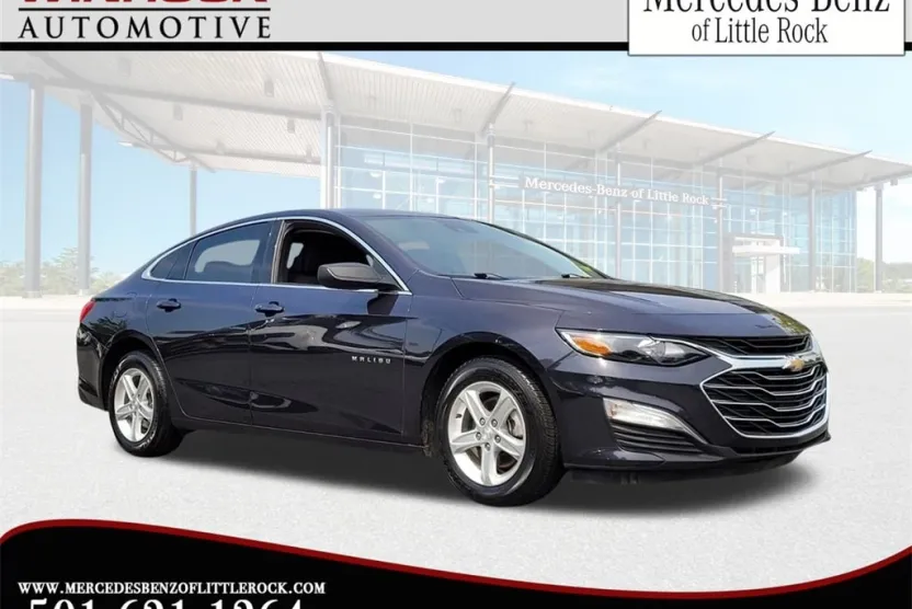 2023 Chevrolet Malibu LS photo 1