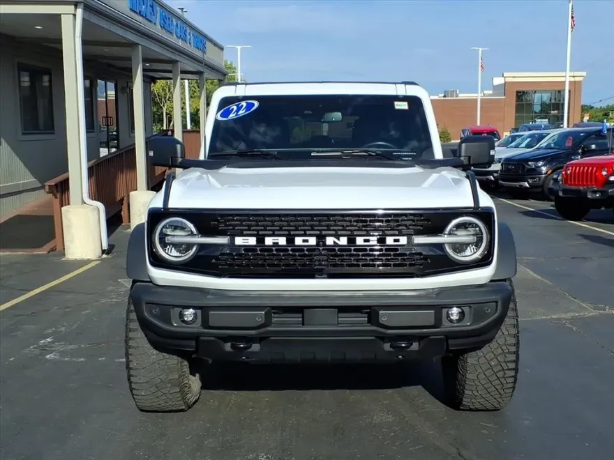2022 Ford Bronco Wildtrak photo 1