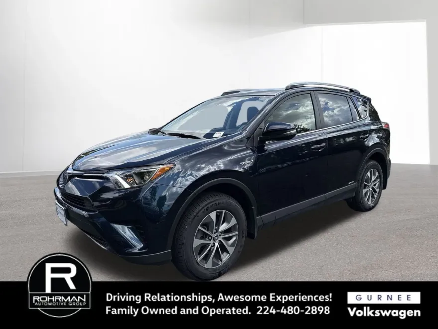2018 Toyota RAV4 Hybrid LE photo 1