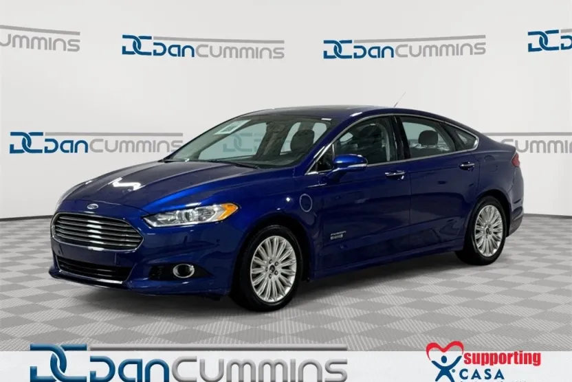 2013 Ford Fusion Energi Titanium photo 1