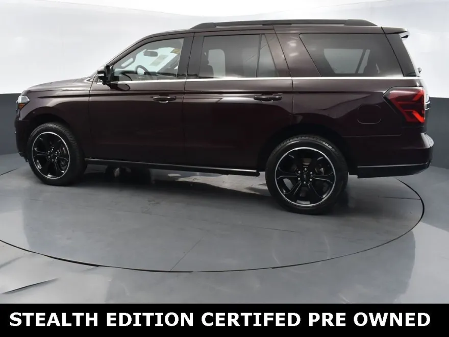 2024 Ford Expedition Limited photo 1
