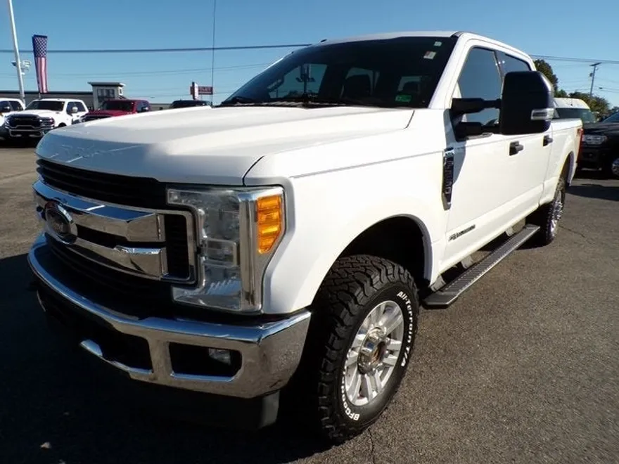 2017 Ford F-250 photo 1