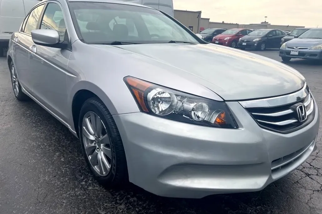 2011 Honda Accord EX photo 1