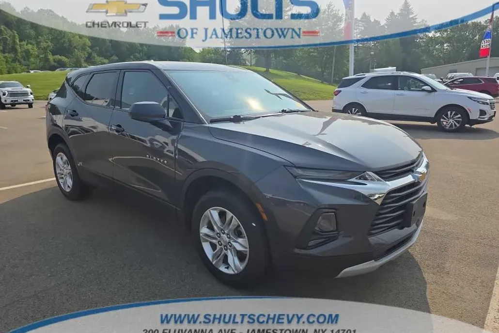 2022 Chevrolet Blazer 2LT photo 1