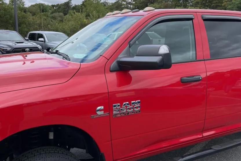2017 Ram 2500 Tradesman photo 1