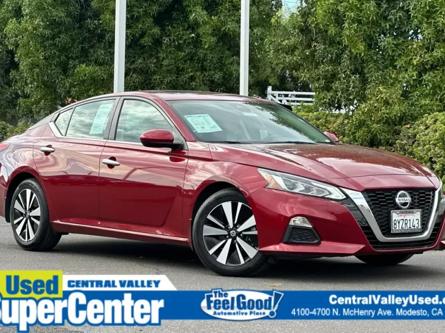 2021 Nissan Altima 2.5 SV photo 1