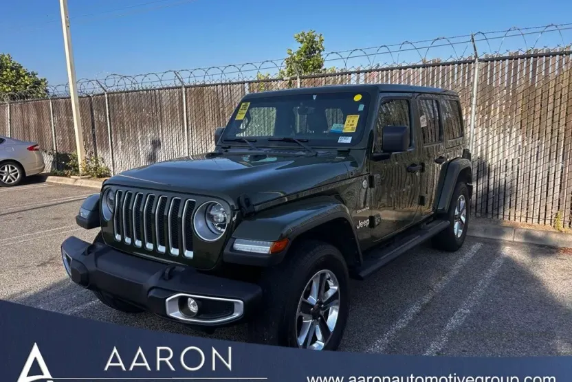 2021 Jeep Wrangler Unlimited Sahara photo 1