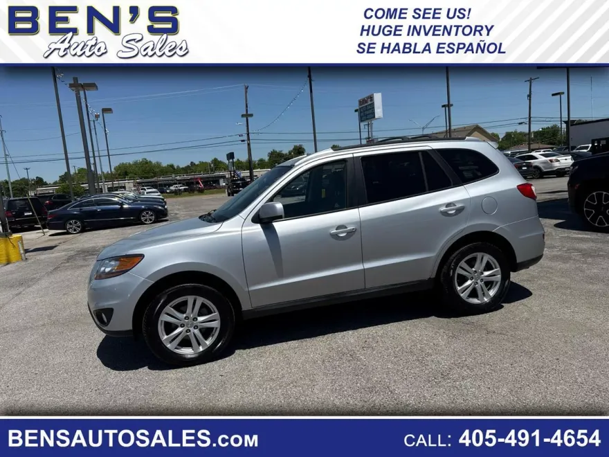 2010 Hyundai Santa Fe SE photo 1