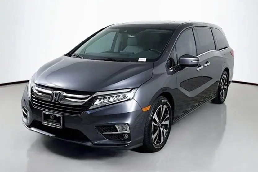 2018 Honda Odyssey Elite photo 1