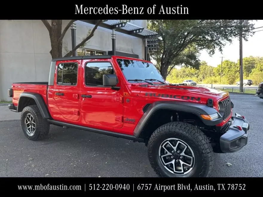 2024 Jeep Gladiator Rubicon photo 1