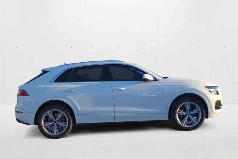 2022 Audi Q8 Premium Plus 55 photo 1