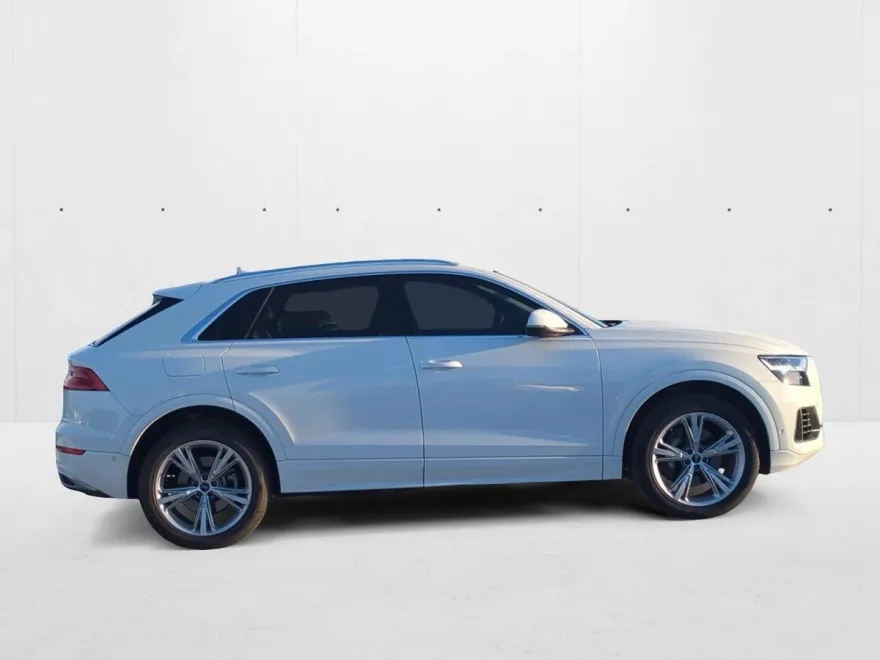 2022 Audi Q8 Premium Plus 55 photo 1