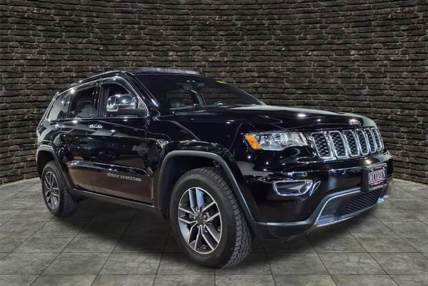 2019 Jeep Grand Cherokee Limited photo 1