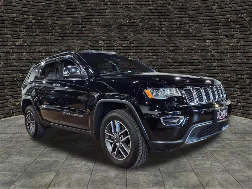 2019 Jeep Grand Cherokee Limited photo 1