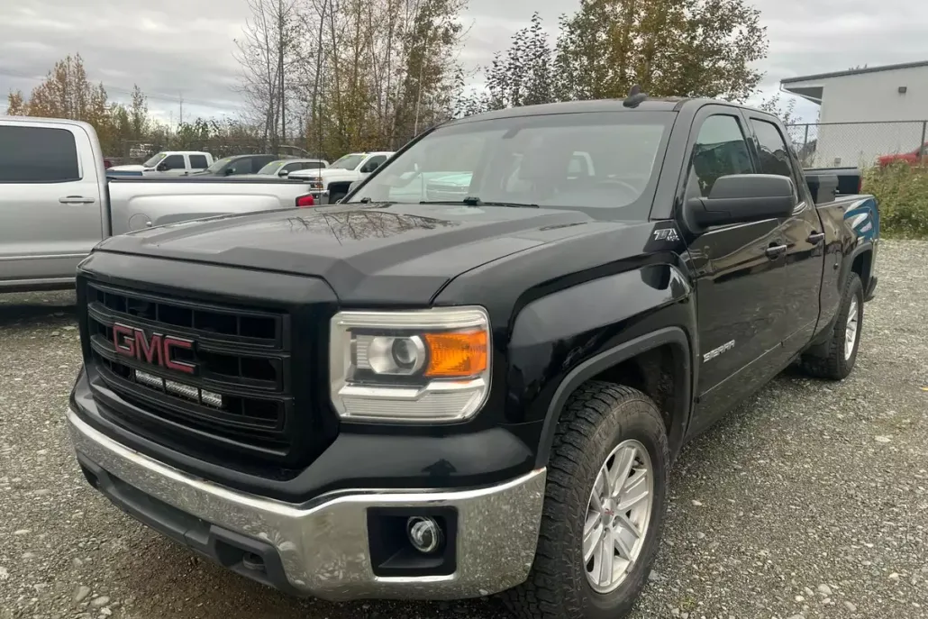 2015 Gmc Sierra 1500 SLE photo 1
