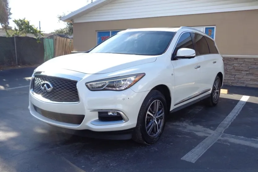 2016 Infiniti QX60 Base photo 1