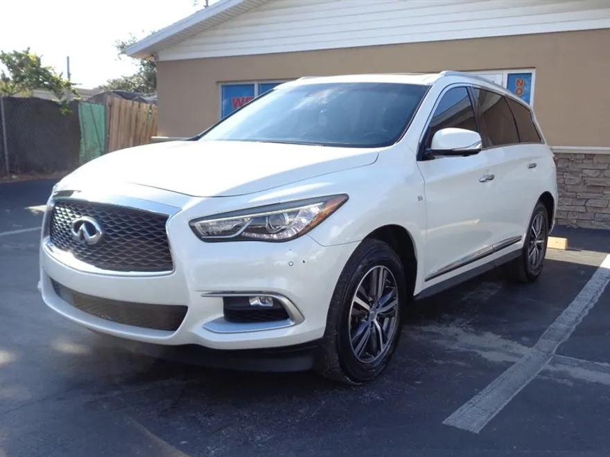 2016 Infiniti QX60 Base photo 1